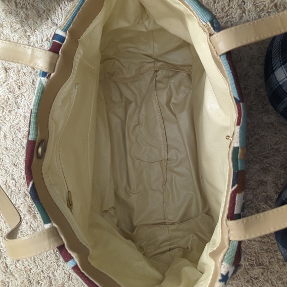 Flag Vacation Travel Purse - Picture 8 of 15